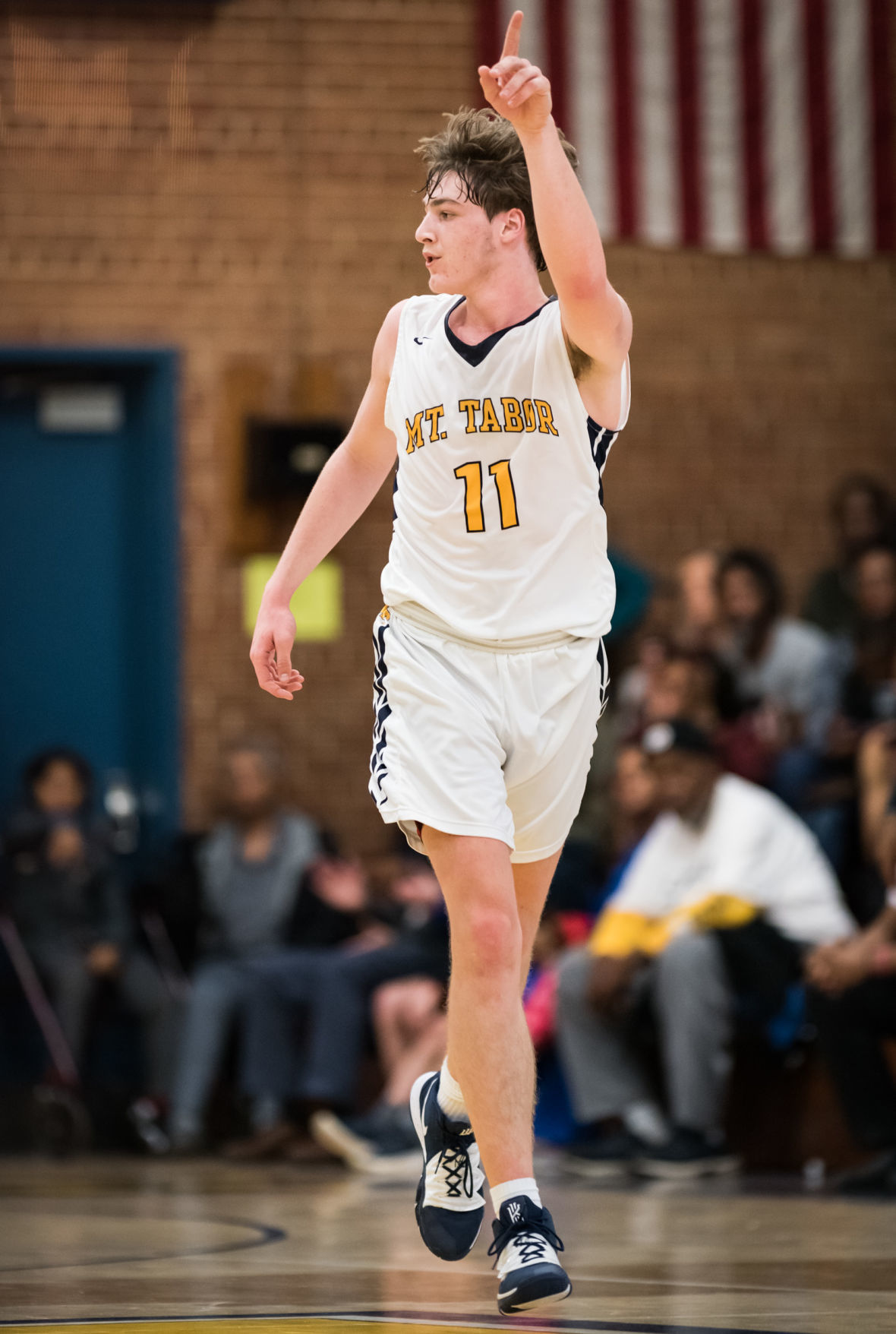 Mount Tabor Greensboro Smith Boys Bball